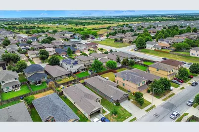 12304 Jamie Drive, Manor, TX 78653 - Photo 30