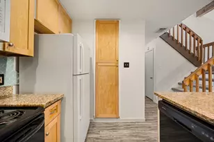 1748 Ohlen Rd, Austin, TX 78757 - Photo 14