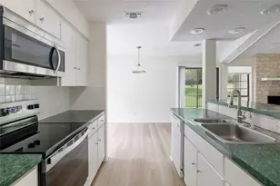611 Lido St, Lakeway, TX 78734 - Photo 14