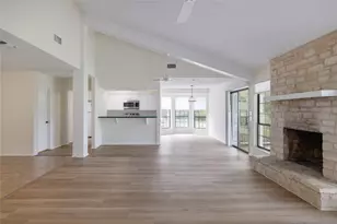 611 Lido St, Lakeway, TX 78734 - Photo 6