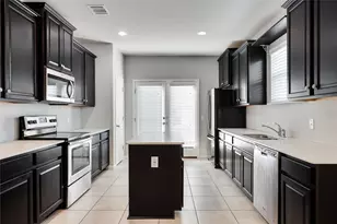245 E Broade St, Leander, TX 78641 - Photo 18