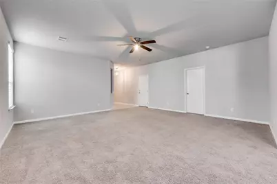245 E Broade Street, Leander, TX 78641 - Photo 8