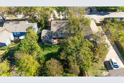 5610 Joe Sayers Avenue, Austin, TX 78756 - Photo 34