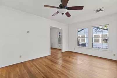 5610 Joe Sayers Avenue, Austin, TX 78756 - Photo 8