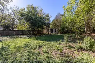 5610 Joe Sayers Ave, Austin, TX 78756 - Photo 22