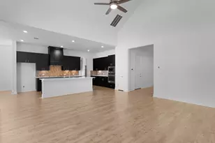 117 Beautiful Wisdom Ct, Georgetown, TX 78628 - Photo 8