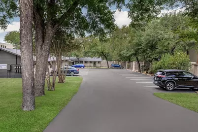 609 E 45th Street #104, Austin, TX 78751 - Photo 16