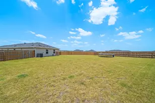 151 Galanthus Ct, Kyle, TX 78640 - Photo 22