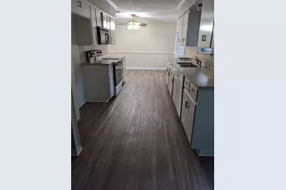 5904 Burlington Court, Austin, TX 78727 - Photo 10