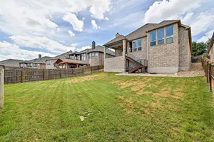 7801 Turnback Ledge Trail, Lago Vista, TX 78645 - Photo 38