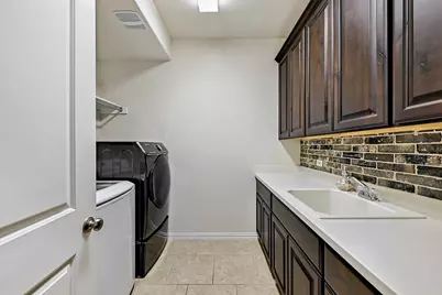 7801 Turnback Ledge Trail, Lago Vista, TX 78645 - Photo 34