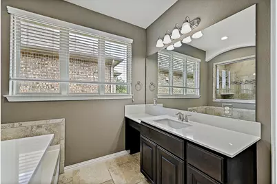 7801 Turnback Ledge Trail, Lago Vista, TX 78645 - Photo 16