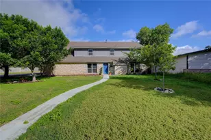 827 Briarcliff Dr, San Antonio, TX 78213 - Photo 2