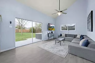 827 Briarcliff Dr, San Antonio, TX 78213 - Photo 4