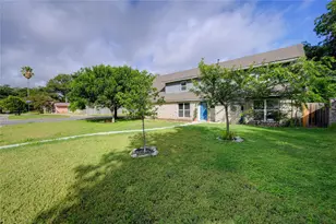 827 Briarcliff Dr, San Antonio, TX 78213 - Photo 24