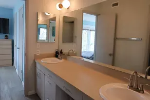 1106 W 6th St, Austin, TX 78703 - Photo 16