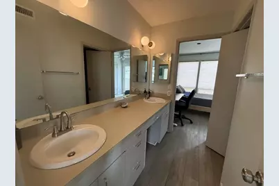 1106 W 6th Street #213, Austin, TX 78703 - Photo 12