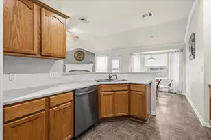 281 Leonardo St, Kyle, TX 78640 - Photo 10