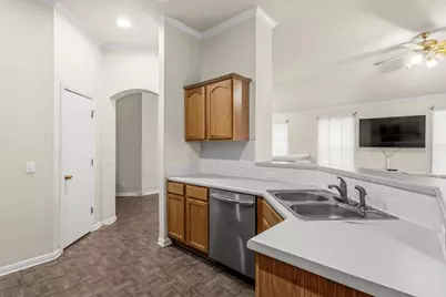281 Leonardo Street, Kyle, TX 78640 - Photo 10