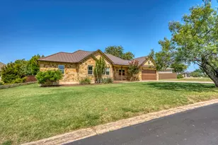 804 Four Oaks Ln, Marble Falls, TX 78654 - Photo 1