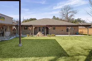 1601 Sunset Cir, Cameron, TX 76520 - Photo 34