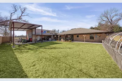 1601 Sunset Circle, Cameron, TX 76520 - Photo 36