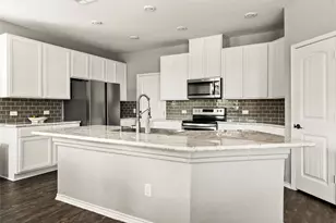 214 Saranac Dr, Elgin, TX 78621 - Photo 4