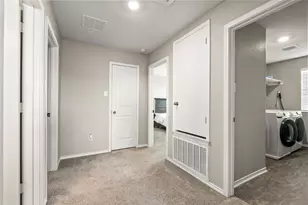 214 Saranac Dr, Elgin, TX 78621 - Photo 16