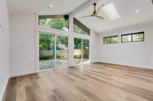 1707 Fawn Dr, Austin, TX 78741 - Photo 4