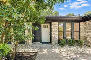 1707 Fawn Dr, Austin, TX 78741 - Photo 8