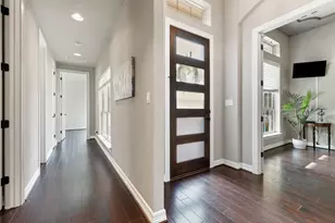 210 Lake Como Dr, Lakeway, TX 78734 - Photo 8