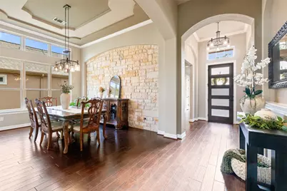 210 Lake Como Drive, Lakeway, TX 78734 - Photo 10