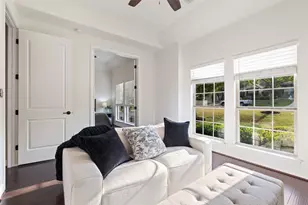 210 Lake Como Dr, Lakeway, TX 78734 - Photo 32