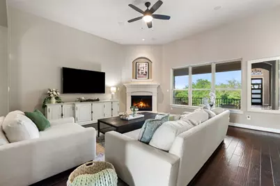210 Lake Como Drive, Lakeway, TX 78734 - Photo 16