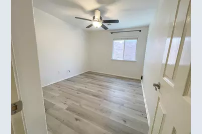 2401 Christoff Loop, Austin, TX 78748 - Photo 18