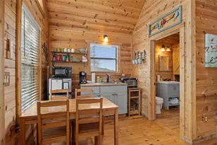 931 Sycamore Creek Dr Dr, Dripping Springs, TX 78620 - Photo 20