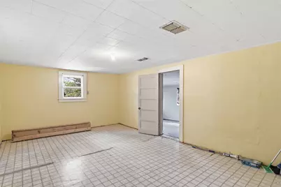 1260 Magers Road, Concan, TX 78801 - Photo 16