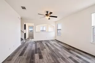 104 Pond Way, Hutto, TX 78634 - Photo 6