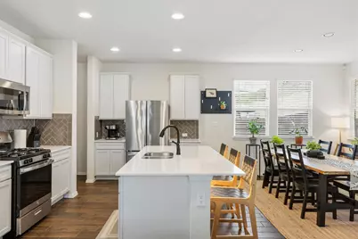 11421 Lago De Garda Drive, Austin, TX 78747 - Photo 10