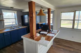 504 W Luce St, Llano, TX 78643 - Photo 2