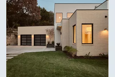 1901 Toro Canyon Road, Austin, TX 78746 - Photo 2