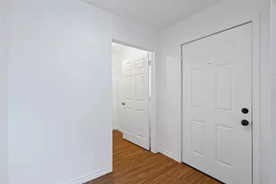 1611 E 13th Street #B, Austin, TX 78702 - Photo 6