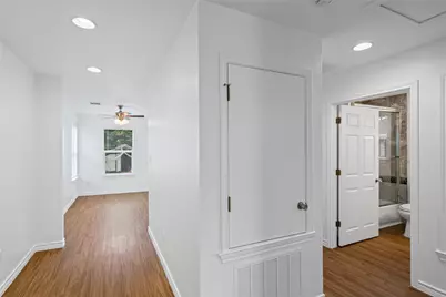 1611 E 13th Street #B, Austin, TX 78702 - Photo 8