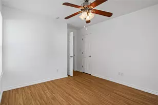 1611 E 13th St, Austin, TX 78702 - Photo 16