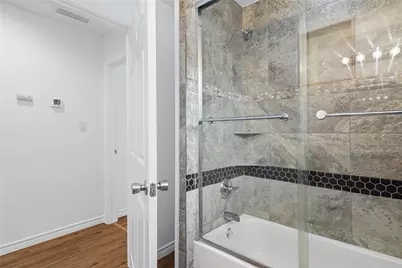 1611 E 13th Street #B, Austin, TX 78702 - Photo 14