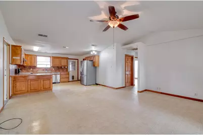 2701 Windy Ridge Road, Taylor, TX 76574 - Photo 8