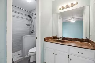 8509 Slant Oak Dr, Austin, TX 78729 - Photo 20