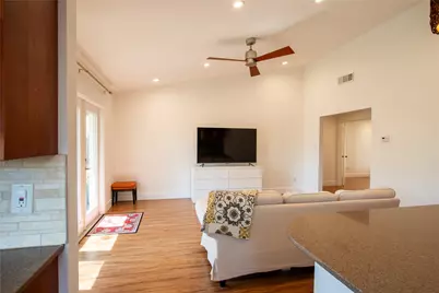 505 Chihuahua Trail, Austin, TX 78745 - Photo 4