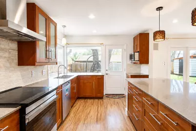 505 Chihuahua Trail, Austin, TX 78745 - Photo 6