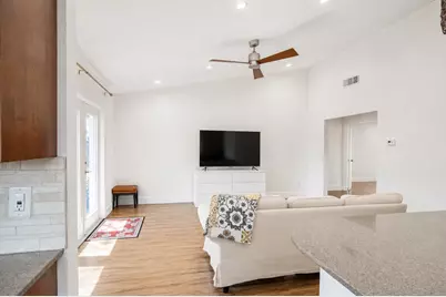 505 Chihuahua Trail, Austin, TX 78745 - Photo 4